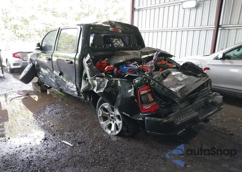 2019 Ram 1500 Big Horn/Lone Star z USA, uszkodzony, nr VIN 1C6SRFFTXKN674611